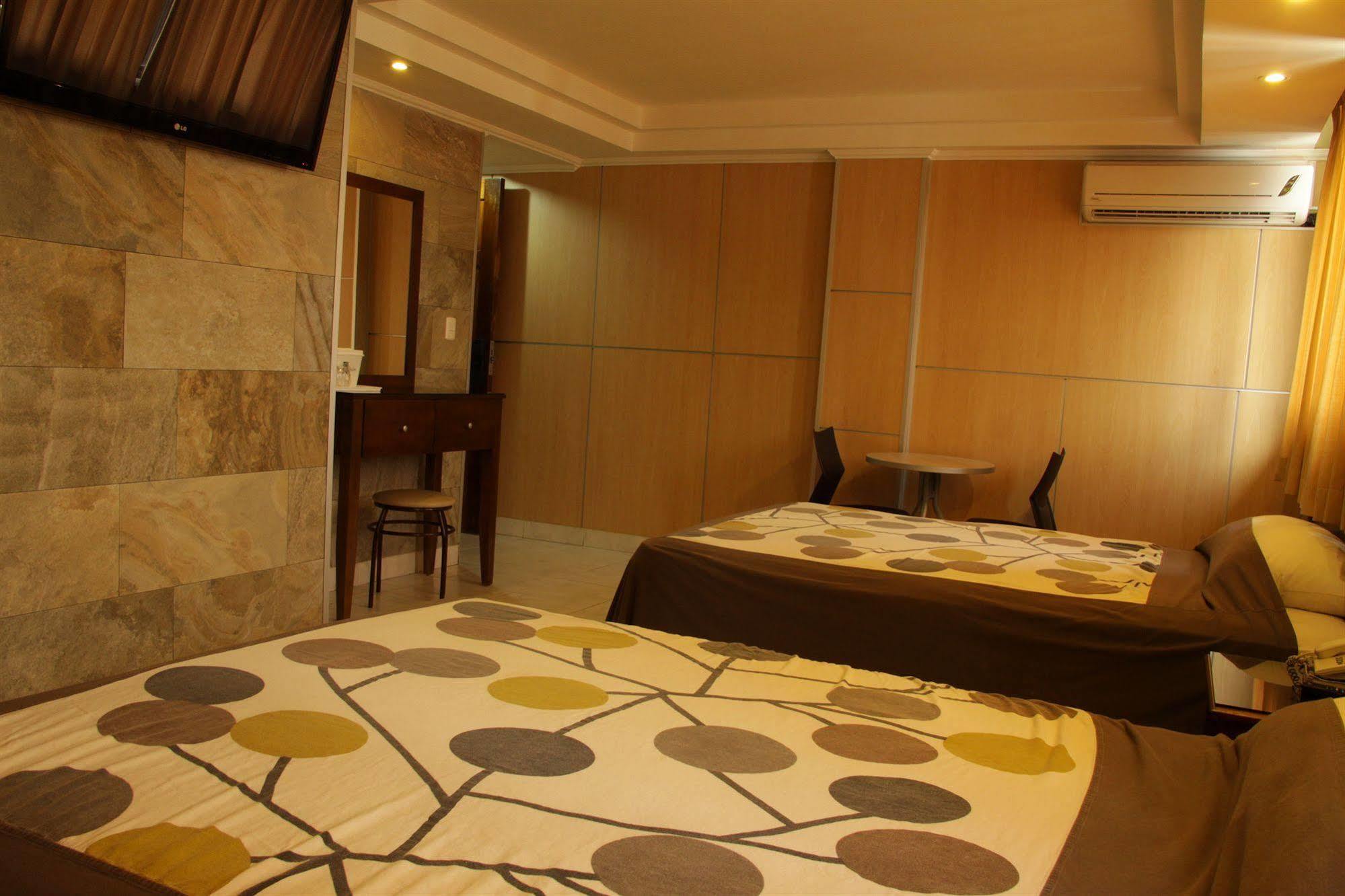 Hotel Roma Plaza Панама Екстер'єр фото